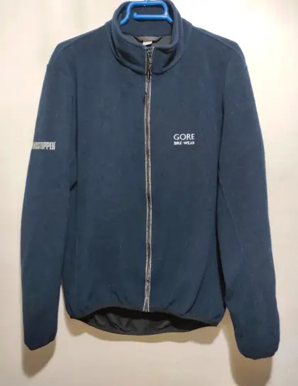 Chaqueta Gore bike wear windstopper talla L*