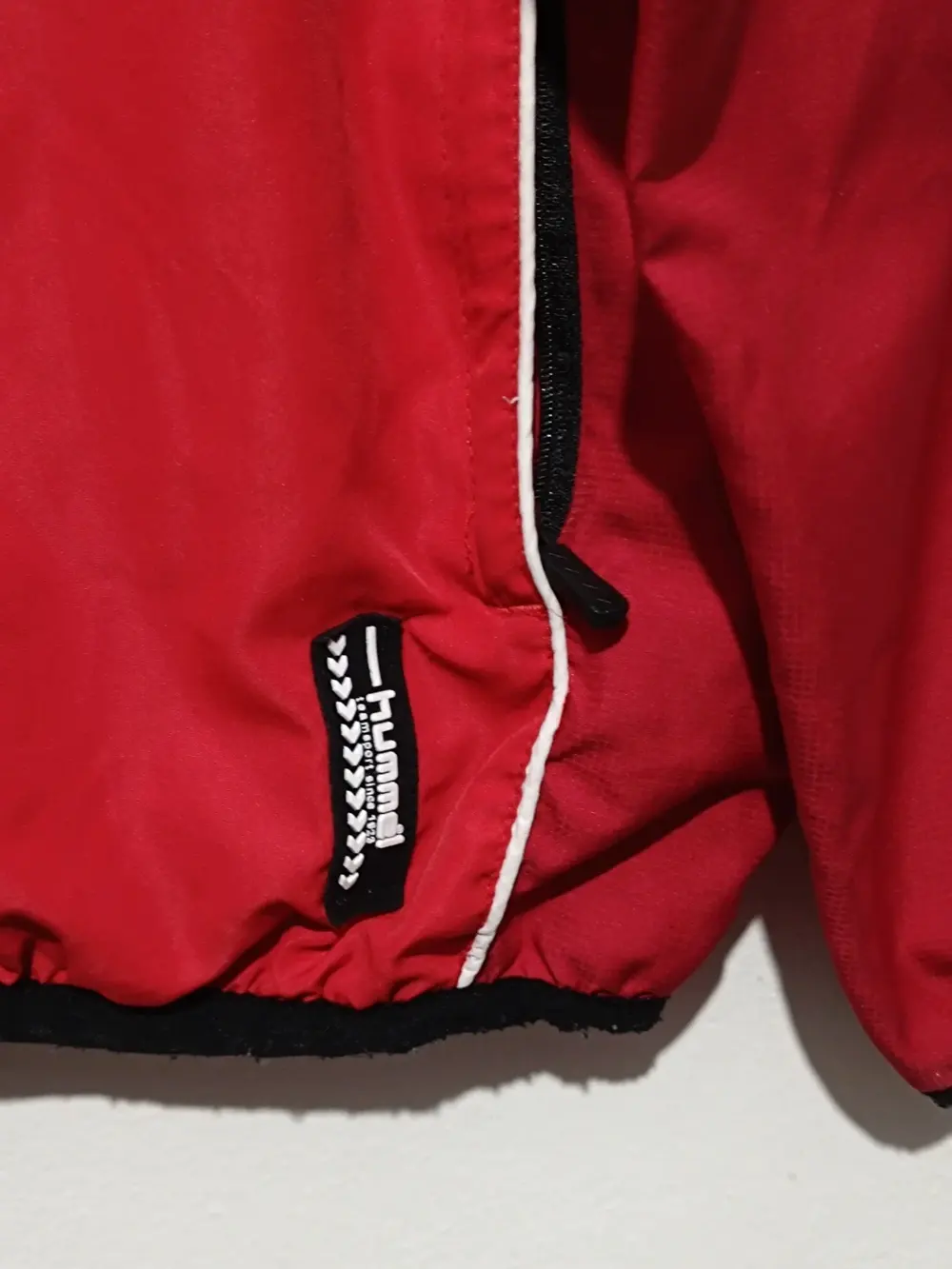 Chaqueta chándal deportiva Hummel talla M, foto 2
