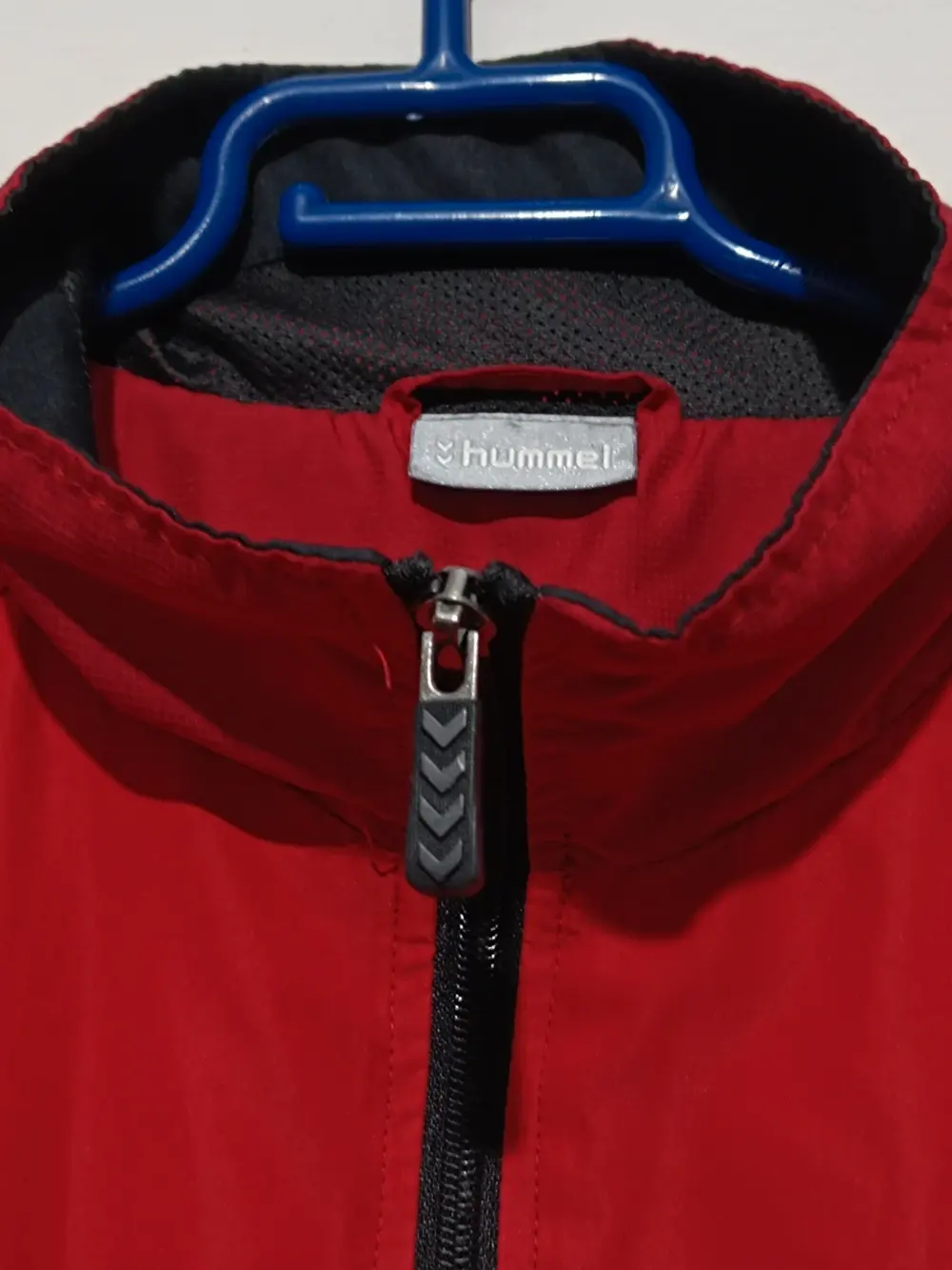 Chaqueta chándal deportiva Hummel talla M, foto 4