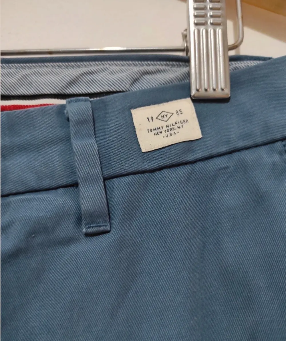 Pantalon pitillo Tommy Hilfiger talla 33/34 L ver medidas*, foto 2