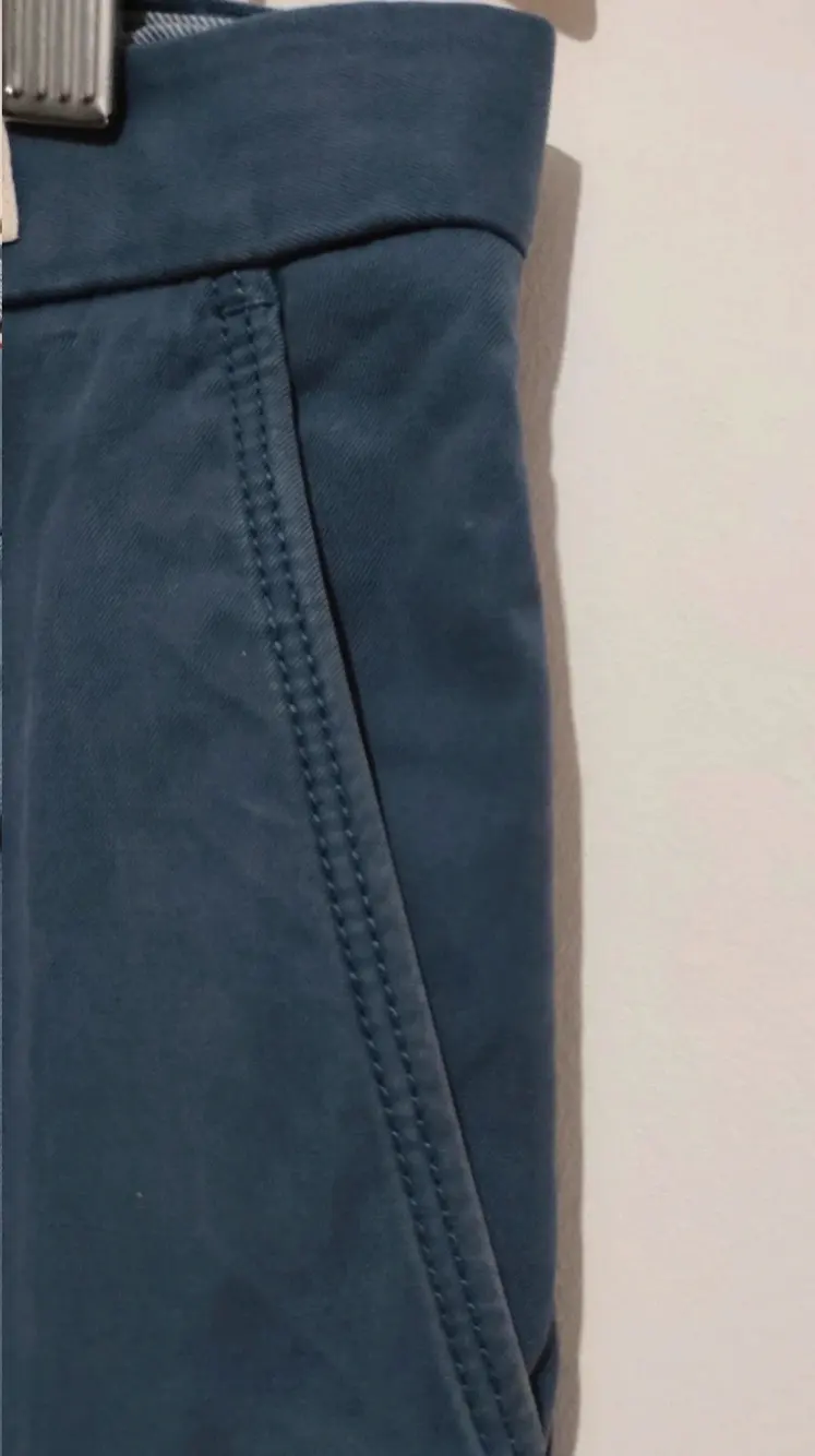 Pantalon pitillo Tommy Hilfiger talla 33/34 L ver medidas*, foto 4