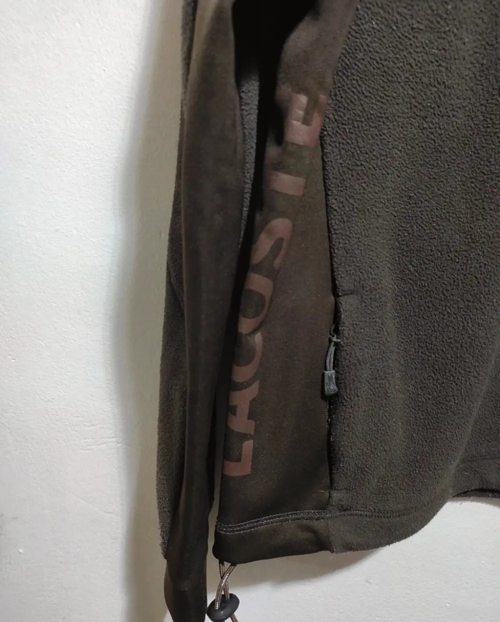 Sudadera forro polar Lacoste talla 40 equivale a una L pero sirve para M ver medidas*, foto 3