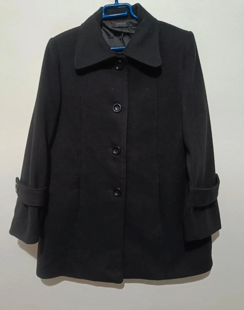 Abrigo Merto talla 44*