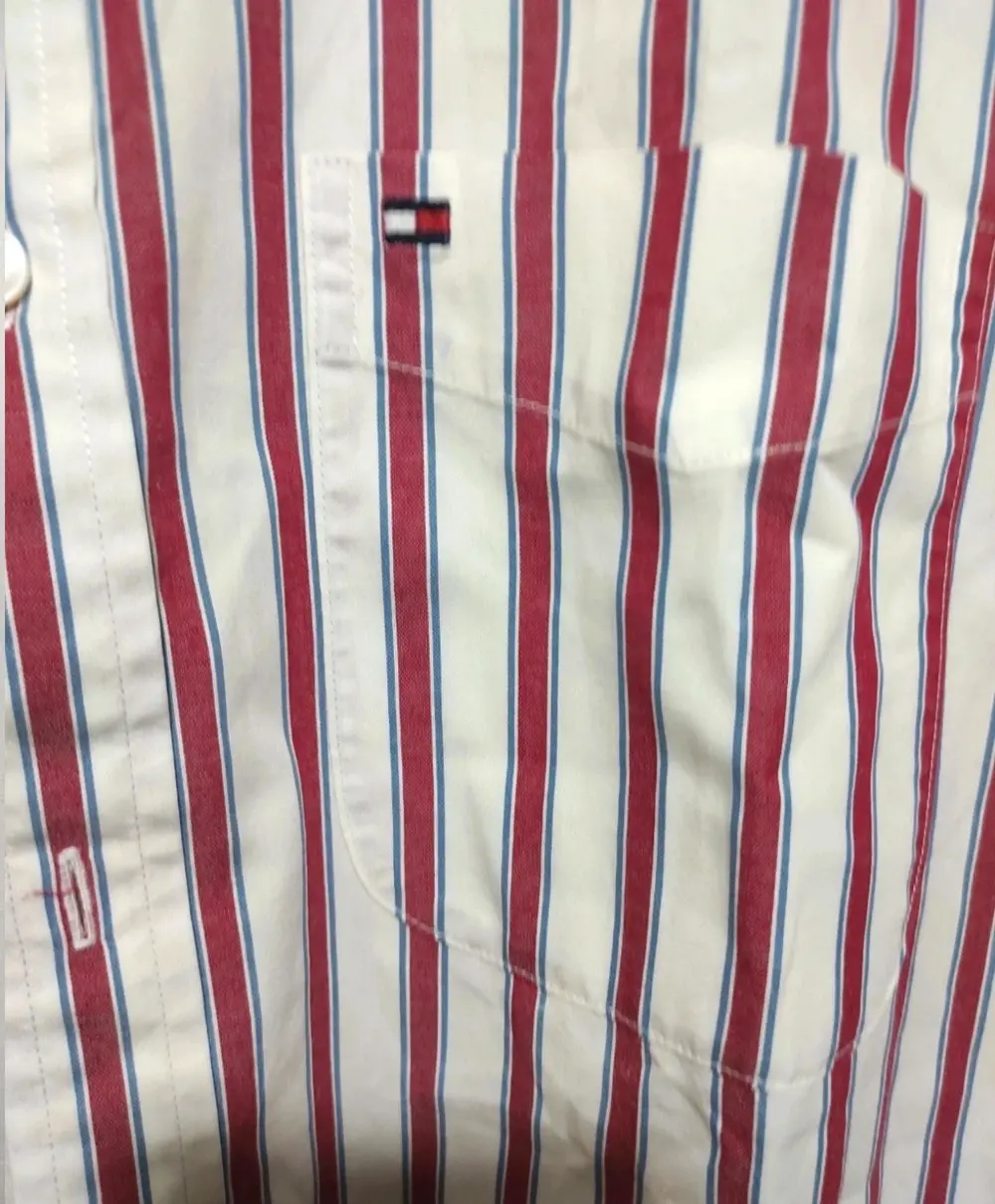 Camisa a rayas manga larga Tommy Hilfiger talla M pero es mas una L ver medidas*, foto 2