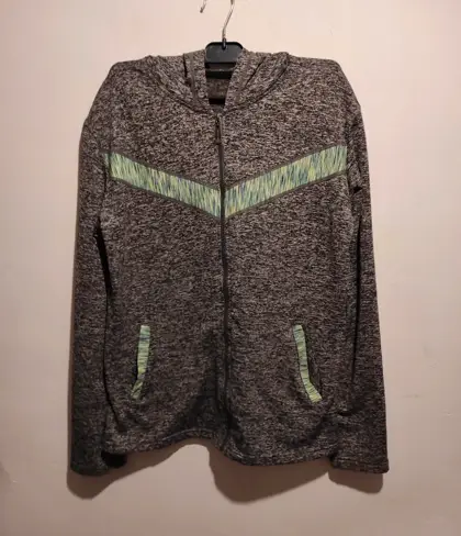 Sudadera con capucha y cremallera Eva secret talla M*