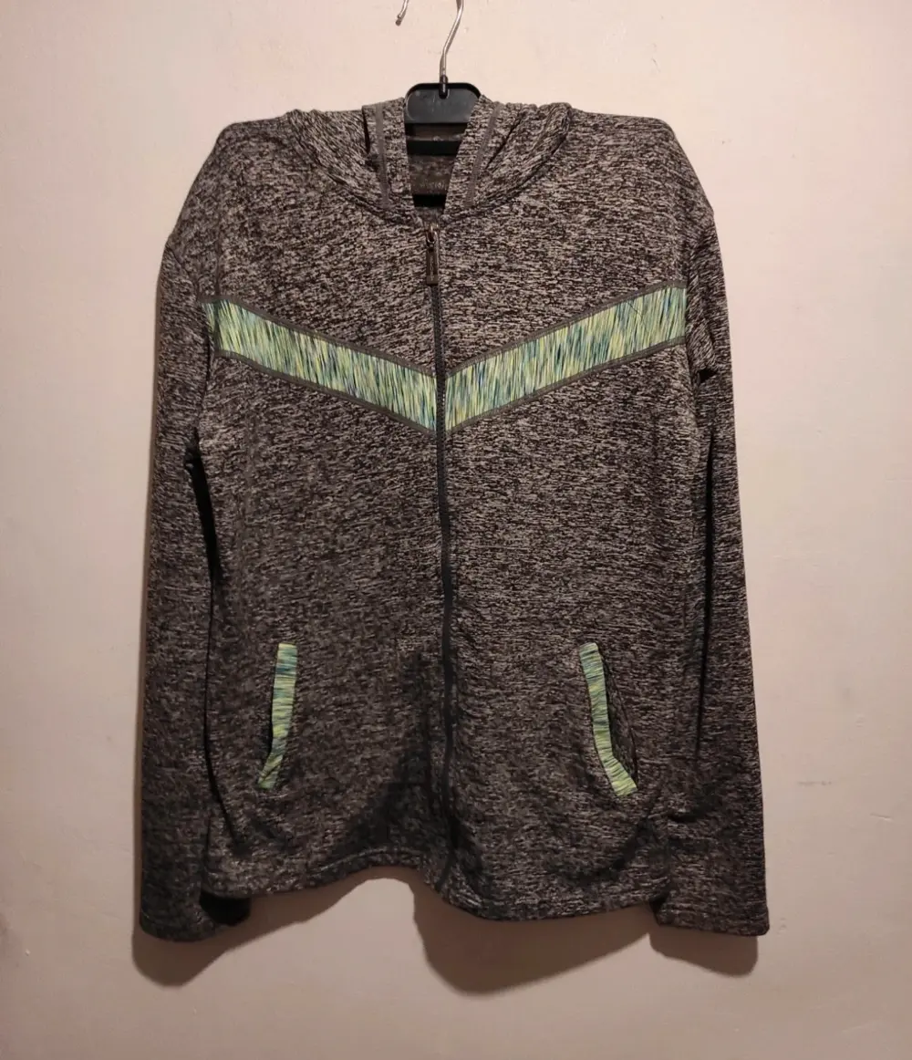 Sudadera con capucha y cremallera Eva secret talla M*