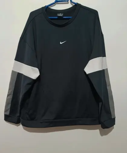 Sudadera Nike Swoosh Therma talla XL ver medidas*