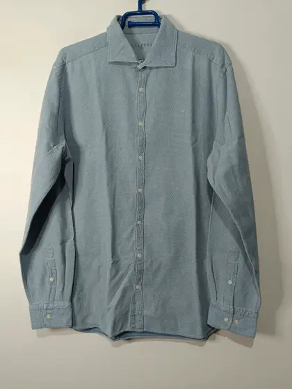 Camisa manga larga Scalpers talla 43 sirve para L/XL ver medidas