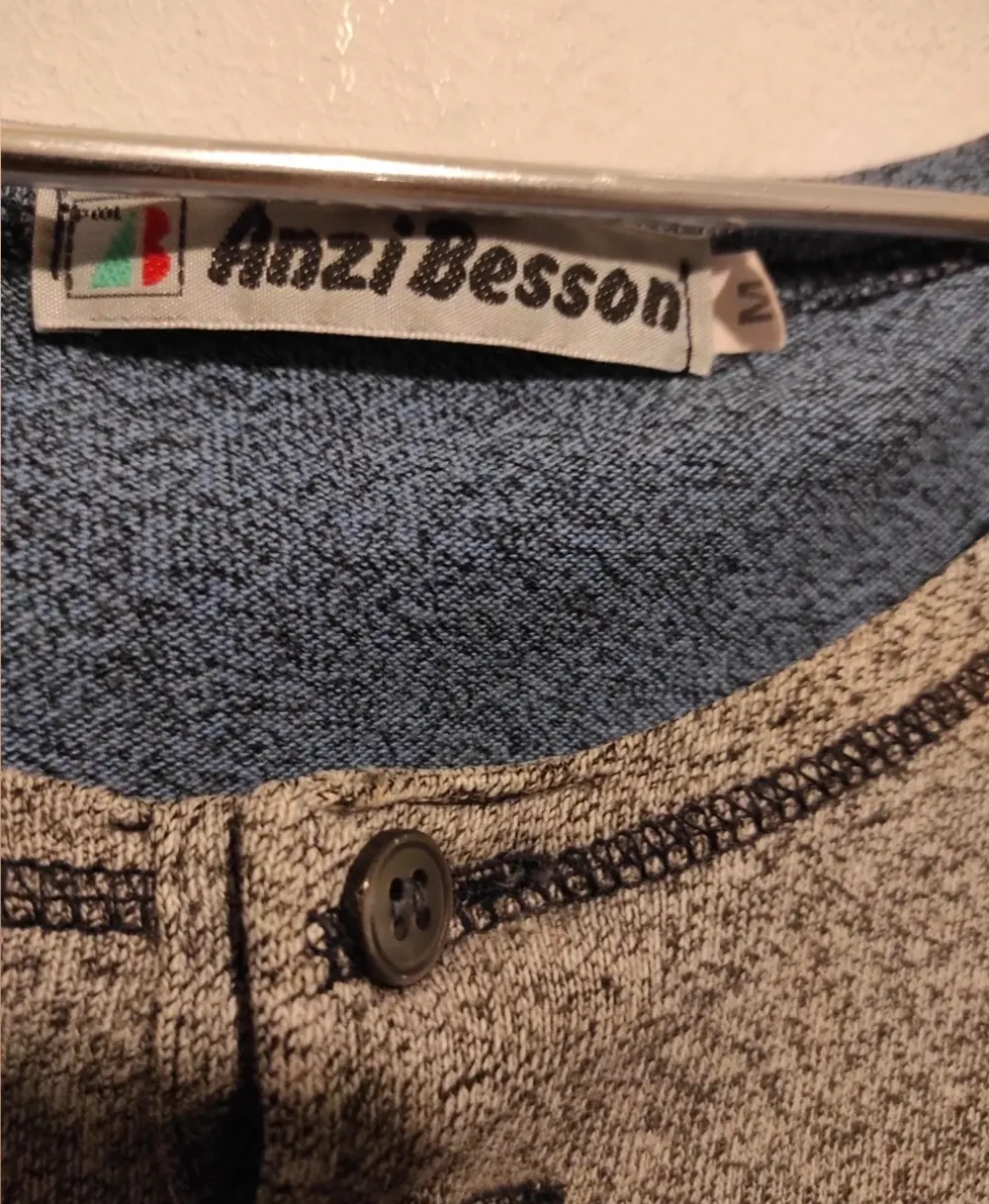 Camiseta manga corta Anzi besson talla M*, foto 2