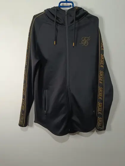 Sudadera negra con cremallera y capucha Siksilk talla M ver medidas