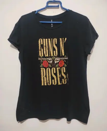 Camiseta manga corta Guns N' Roses Stradivarius talla S*