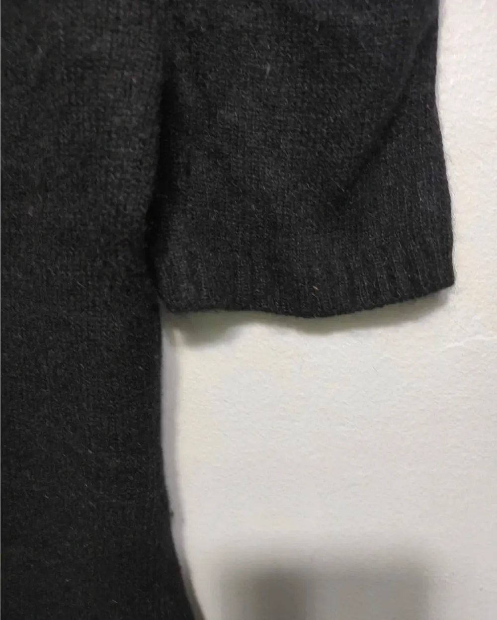 Jersey fino cuello de pico Punt Roma talla SG equivale XL*, foto 2