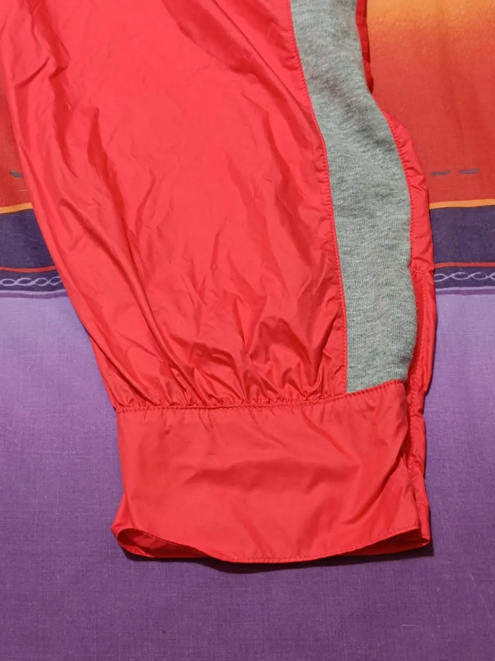 Pantalón tobillero deportivo Y2K Nike Air Swoosh talla 40 ver medidas, foto 3