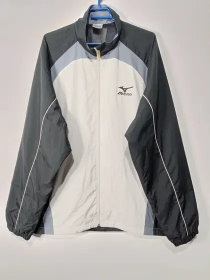 Chaqueta Y2K Mizuno talla XL ver medidas