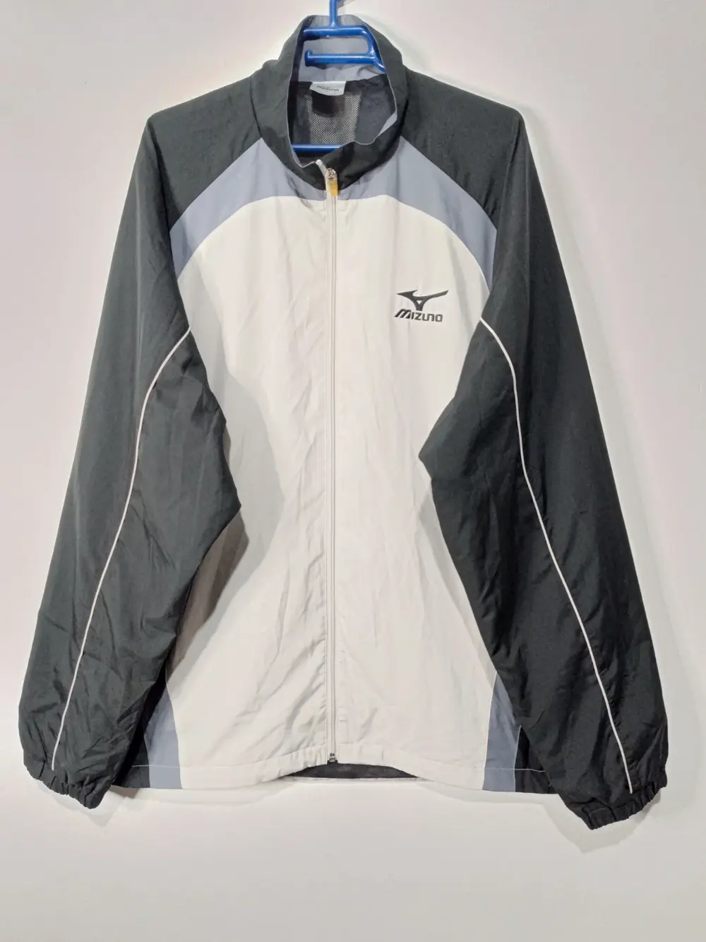 Chaqueta Y2K Mizuno talla XL ver medidas