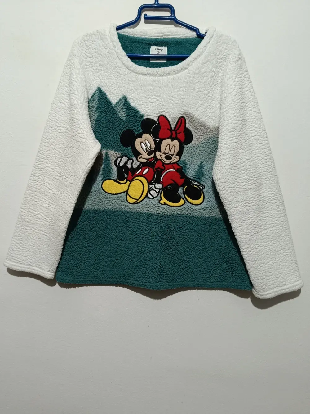 Jersey pijama Disney Mickey y Minnie Mouse talla S ver medidas