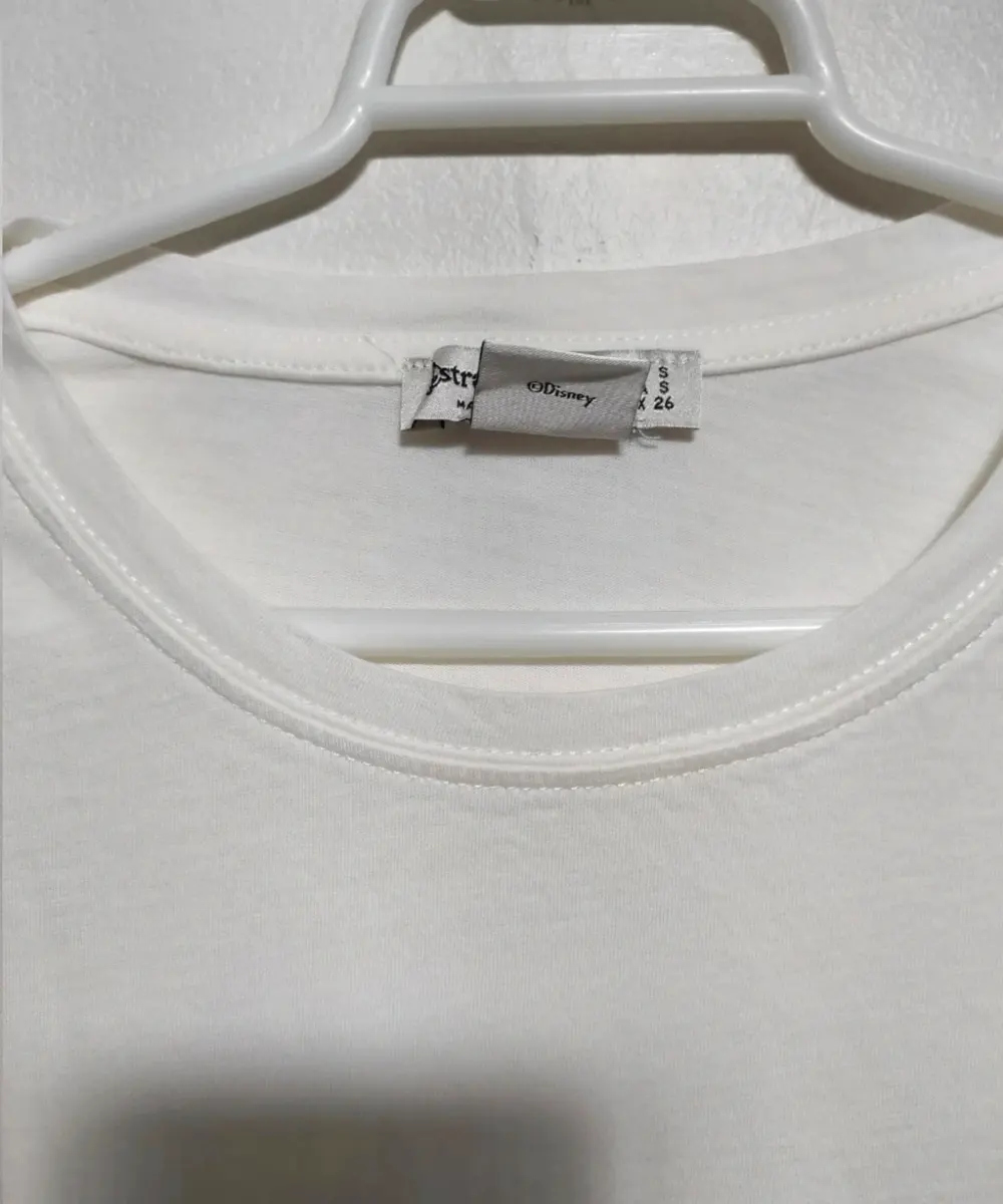 Camiseta manga corta Lion King Disney stradivarius talla S, foto 2