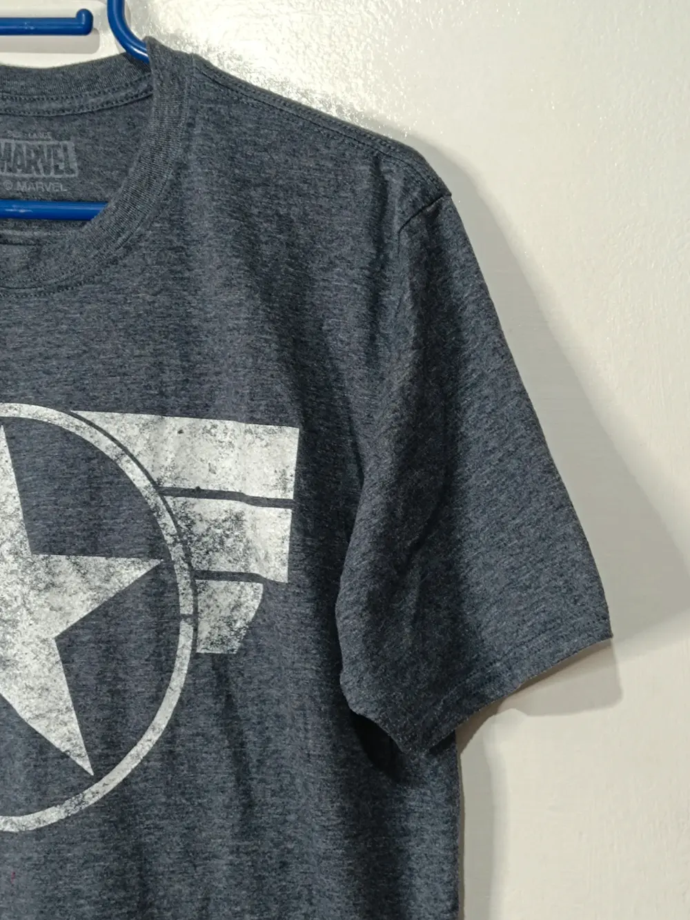 Camiseta Marvel Capitan America talla L pero sirve para M ver medidas, foto 2