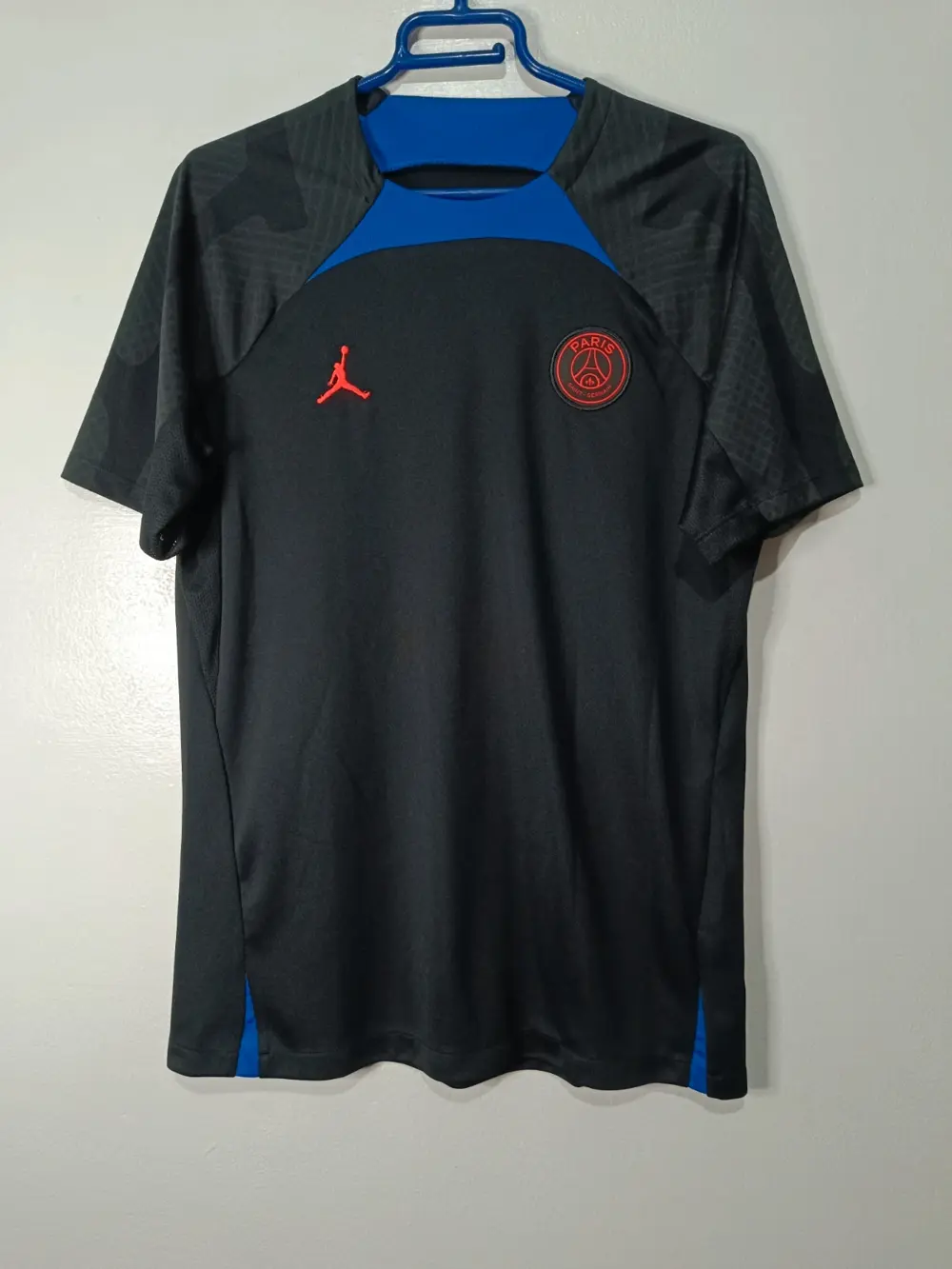 Camiseta Jordan x Paris Saint Germain Strike talla M