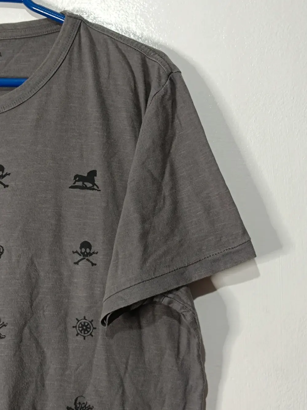 Camiseta manga corta Scalpers talla L ver medidas, foto 2
