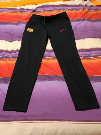 Pantalón chándal negro FC Barcelona Nike talla L ver medidas