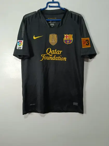 Camiseta vintage FC Barcelona temporada 11/12 Fontas 24 talla S