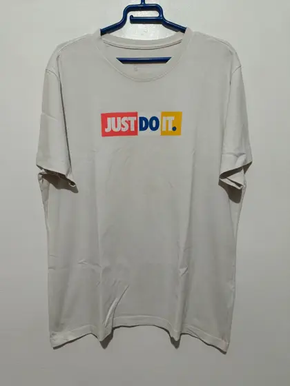 Camiseta vintage Nike Just do It. Talla L ver medidas medidas