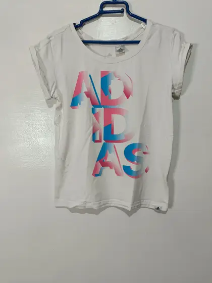 Camiseta multicolor Adidas talla S