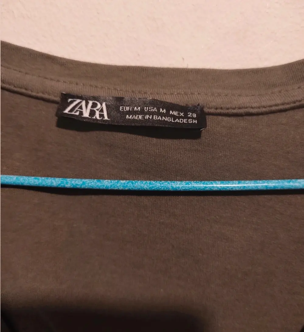 Camiseta lisa Zara talla M*, foto 2