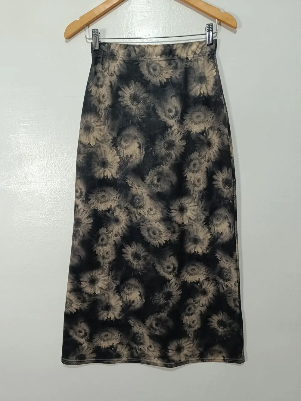 Falda midi estilo vintage Moderato Paris talla S ver medidas