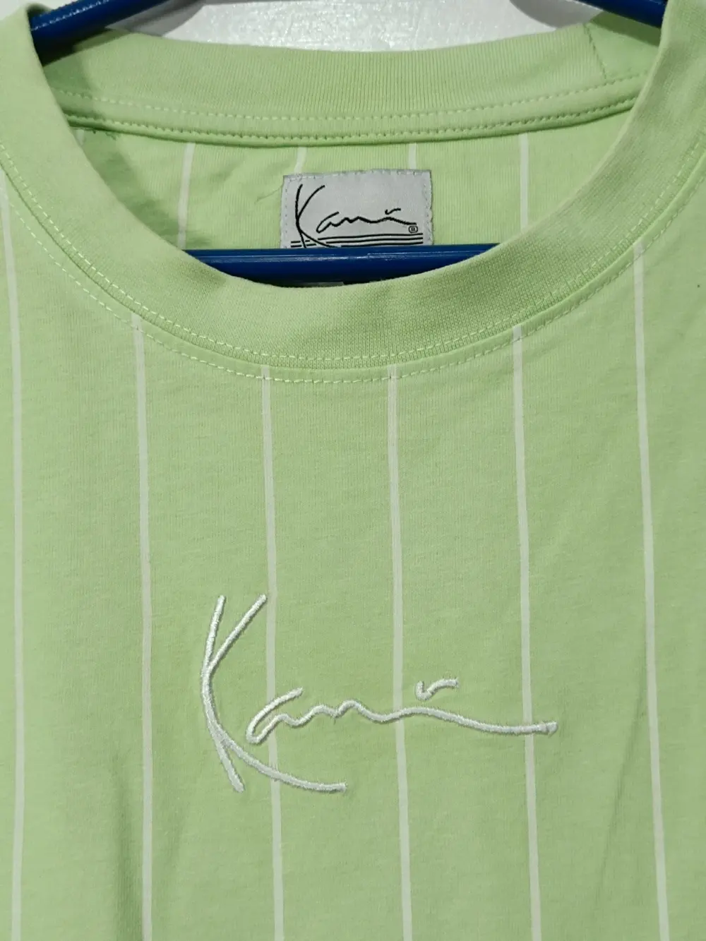 Camiseta Karl Kani Small signature pinstripe talla S ver medidas, foto 5