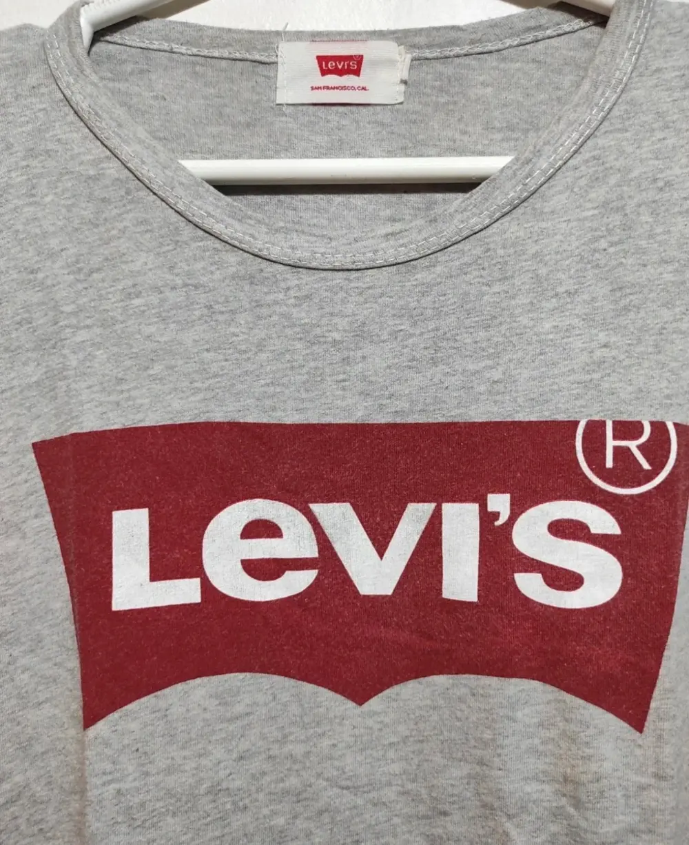 Camiseta manga corta Levi's talla L/XL*, foto 2