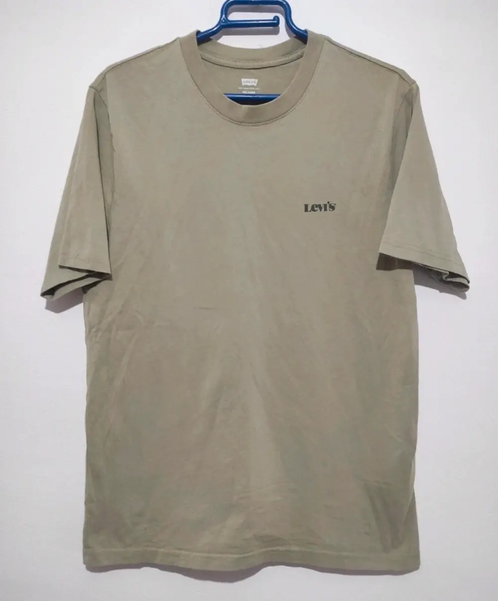 Camiseta manga corta Levi's talla XS*