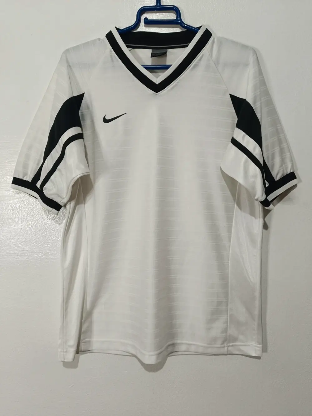 Camiseta Nike vintage años 90 Nike striped soccer talla S ver medidas