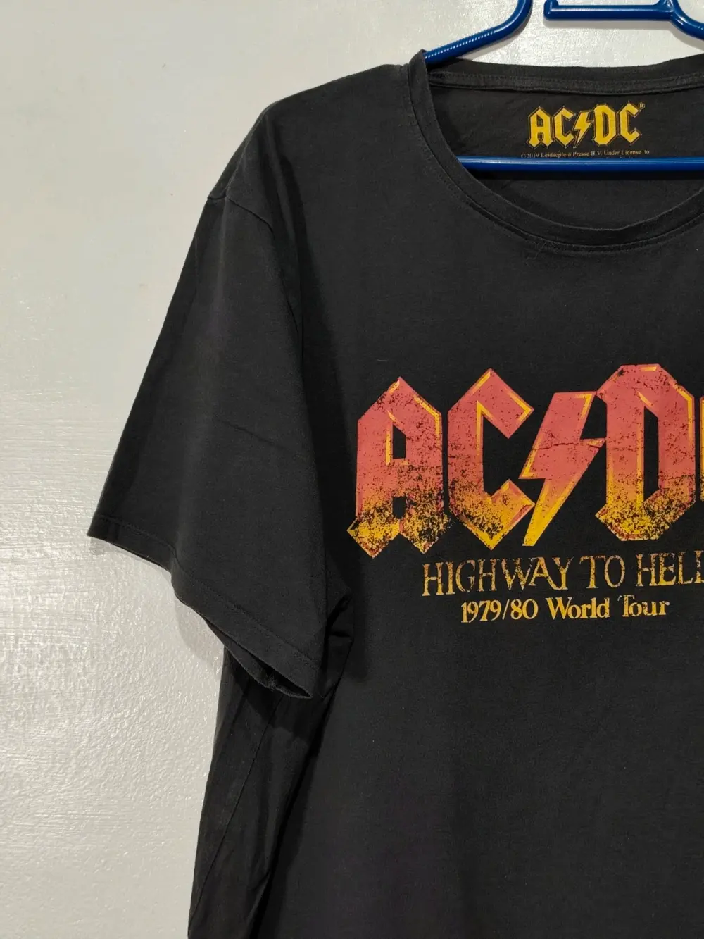 Camiseta AC/DC Highway to Hell año 2019 talla XXL pero es mas una XL ver medidas, foto 3
