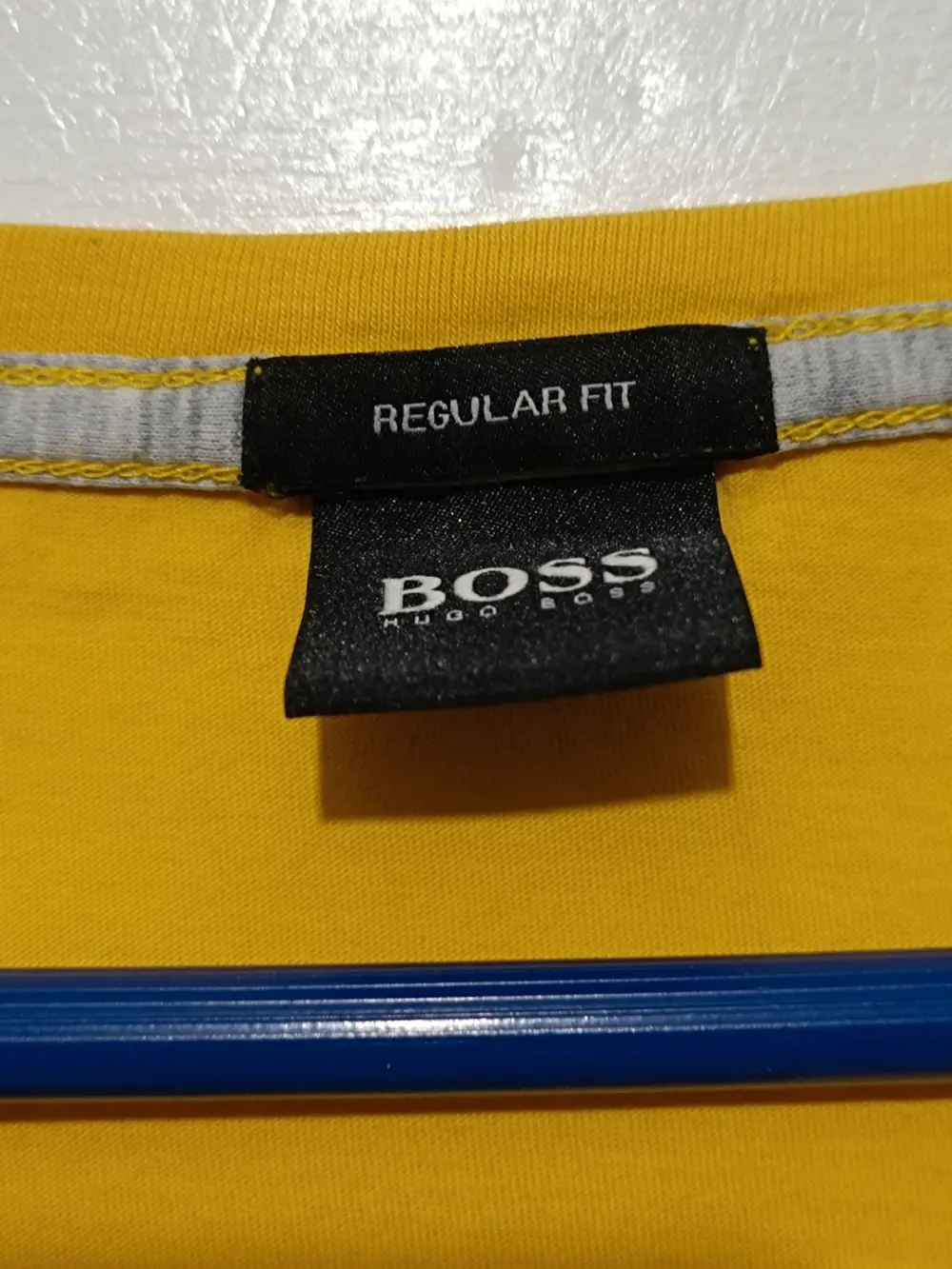 Camiseta manga corta Hugo Boss talla XXL sirve para XL ver medidas, foto 2