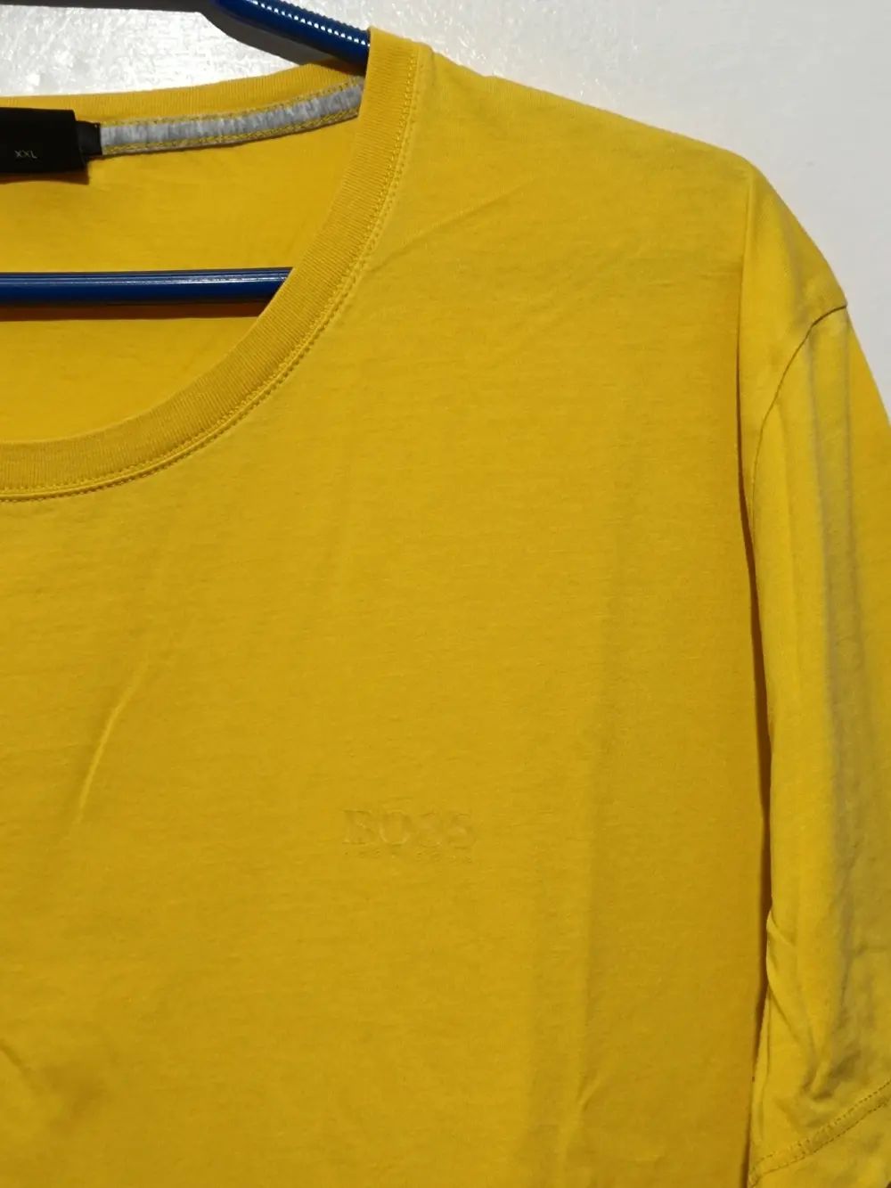 Camiseta manga corta Hugo Boss talla XXL sirve para XL ver medidas, foto 4