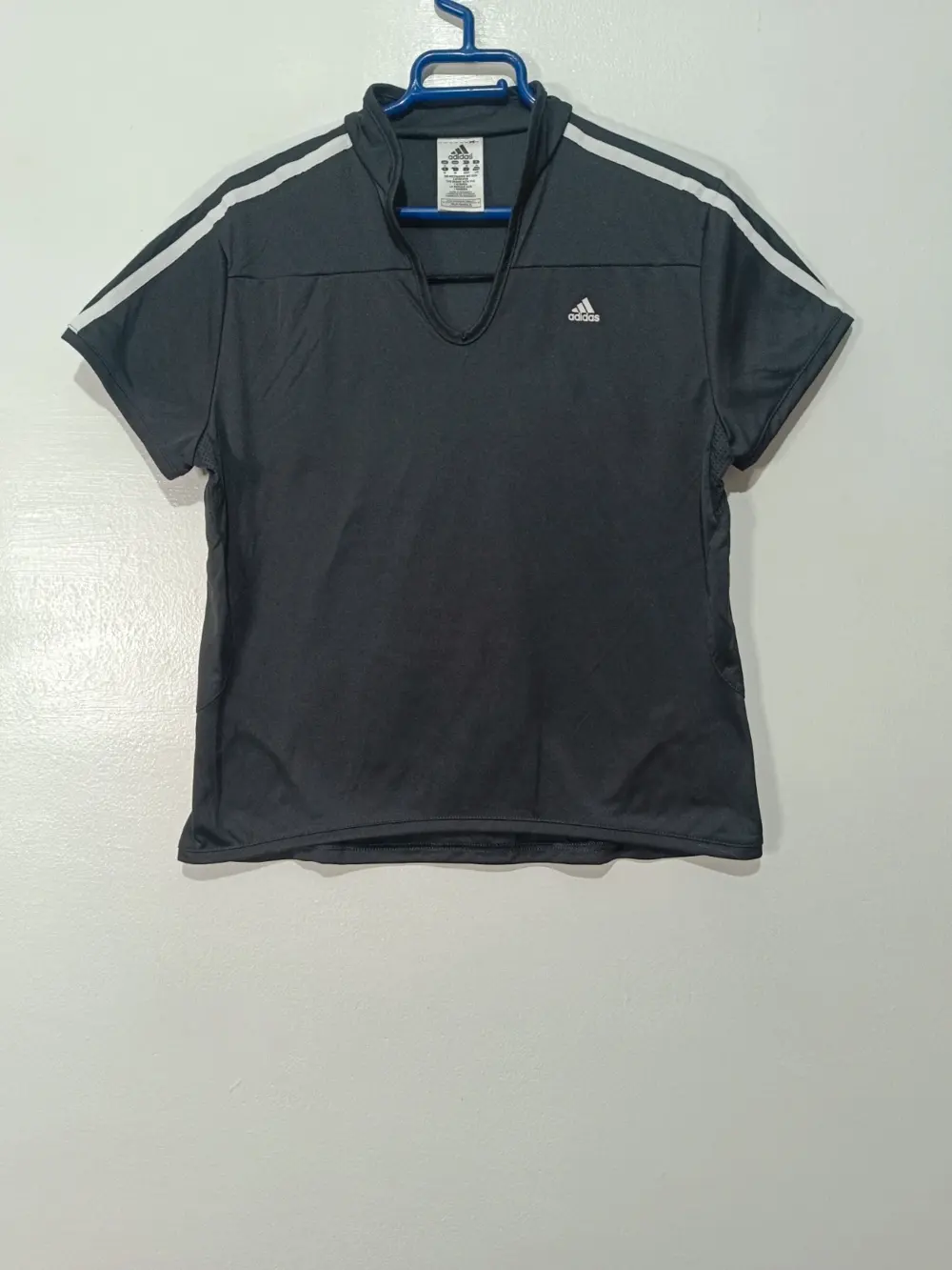 Camiseta entrenamiento Y2K Adidas Climacool talla 44 ver medidas