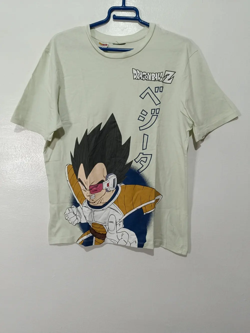 Camiseta Dragon Ball Z Vegeta talla S sirve para M ver medidas