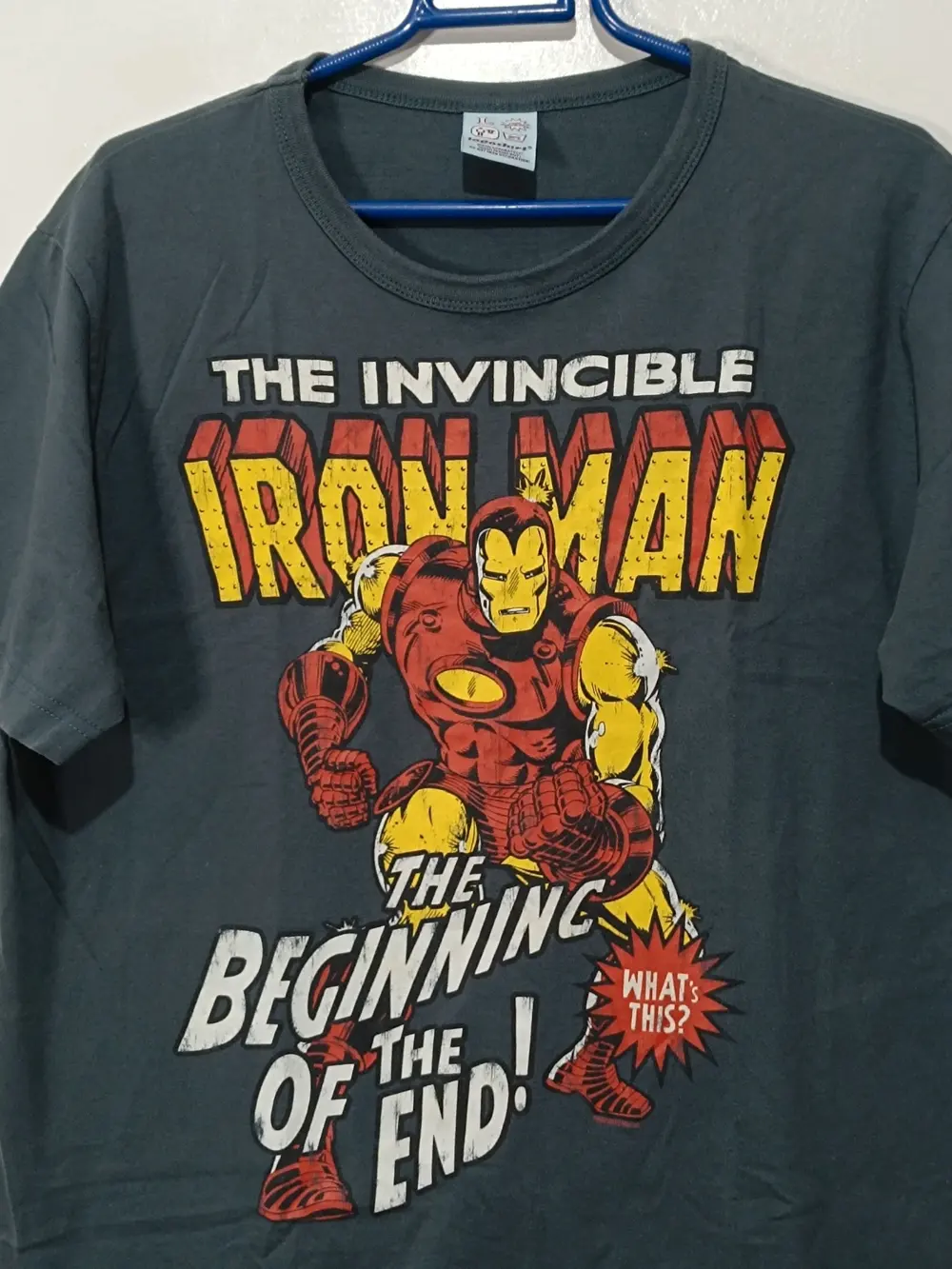 Camiseta Iron Man The Invincible Logoshirt talla L sirve para M ver medidas, foto 2