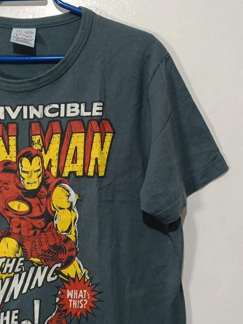 Camiseta Iron Man The Invincible Logoshirt talla L sirve para M ver medidas, foto 3