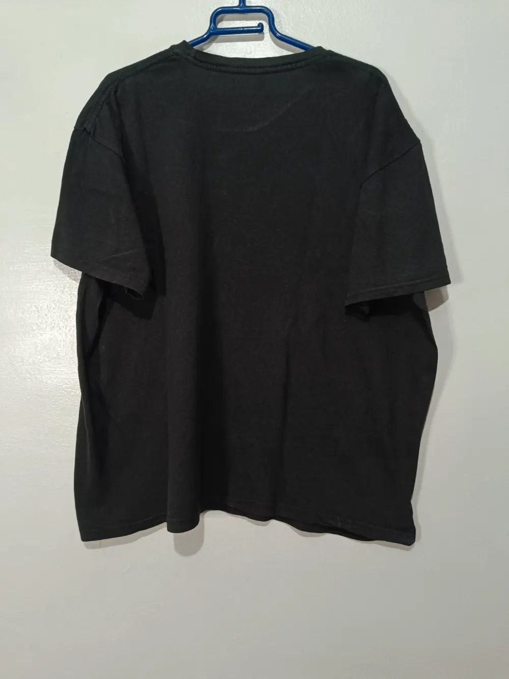 Camiseta vintage Bansky Girl Frisking Soldier talla XXL ver medidas!!, foto 5