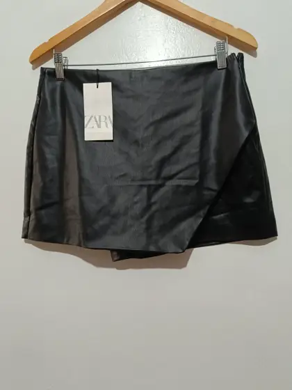 Mini falda cruzada Zara talla L