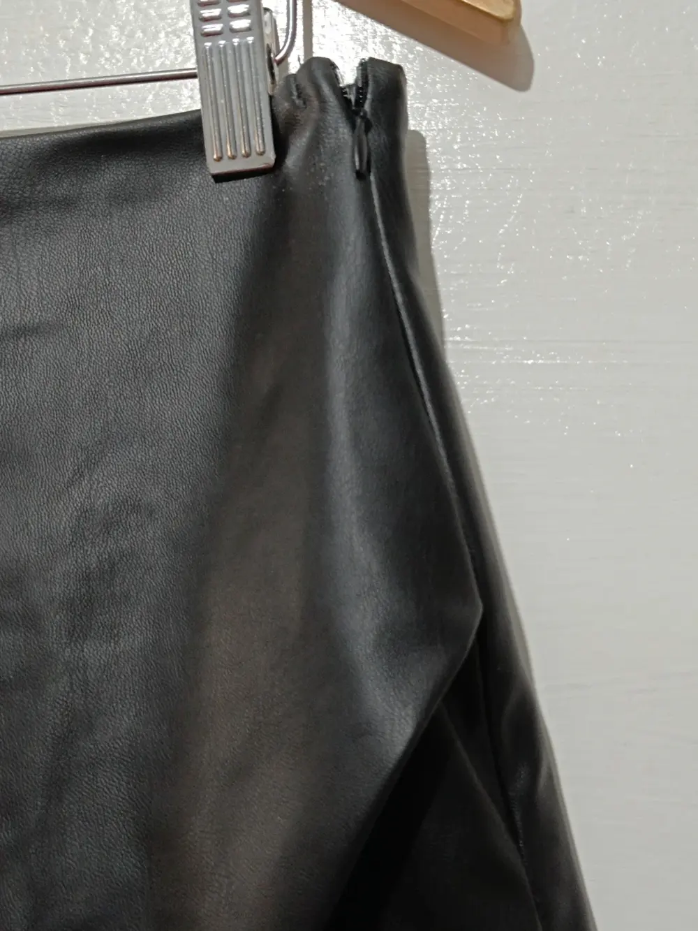 Mini falda cruzada Zara talla L, foto 4