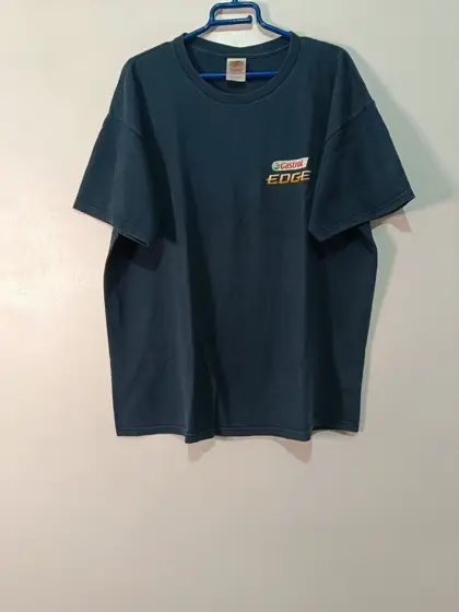 Camiseta vintage Castrol Edge Love Machines talla XL fruit off the loom