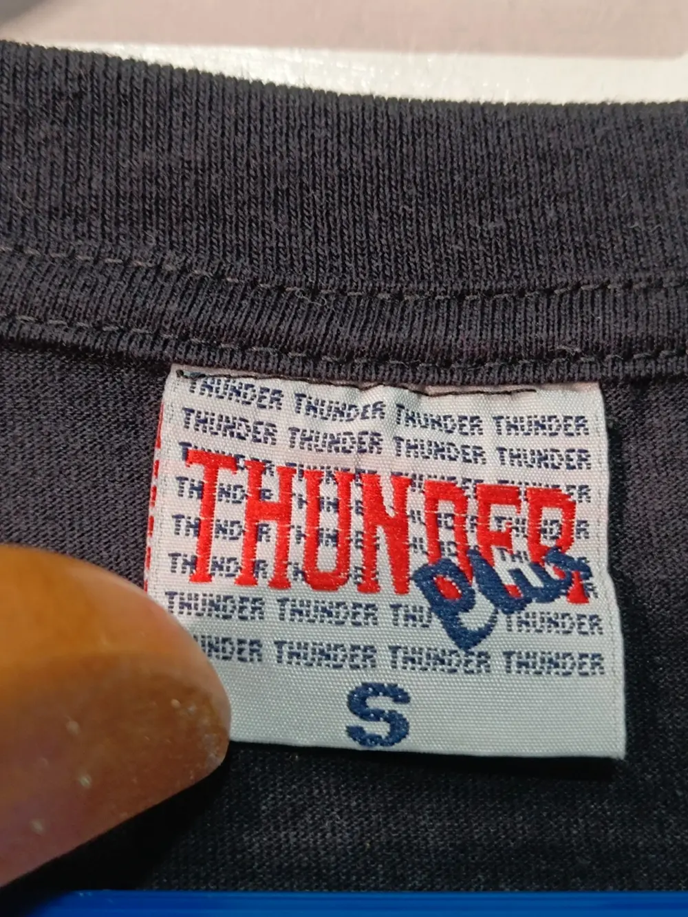 Camiseta vintage manga corta Guns N Roses Thunder plus USA talla S, foto 2