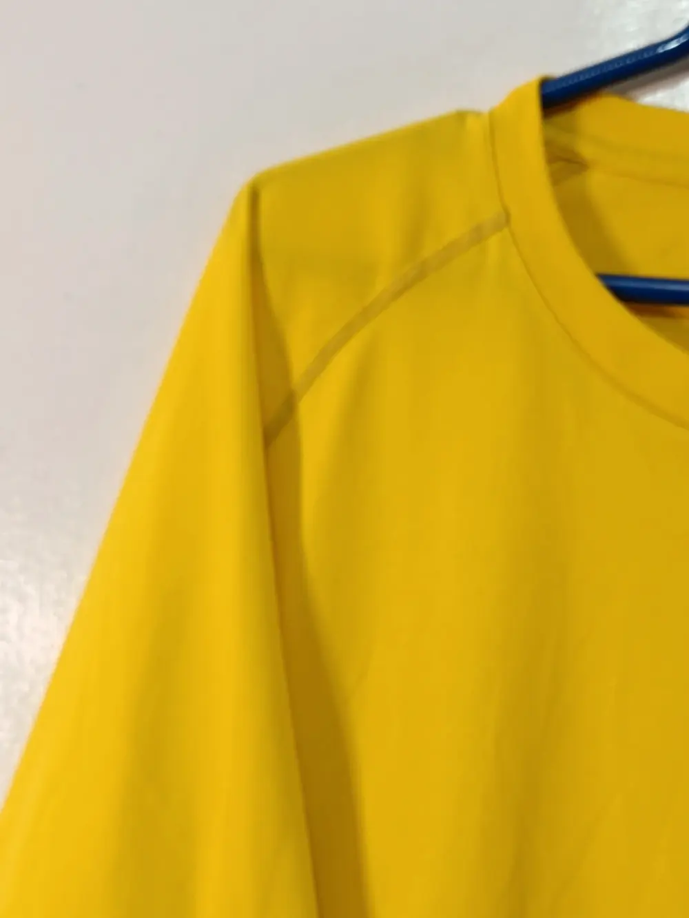 Camiseta deportiva manga corta Under Armour talla XL ver medidas, foto 5