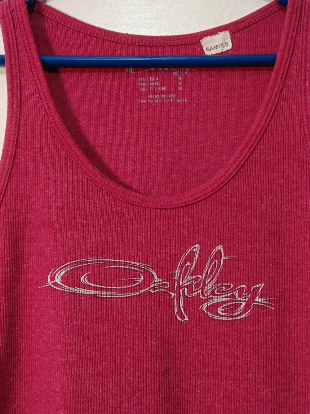 Camiseta Oakley vintage Y2K talla M ver medidas, foto 2