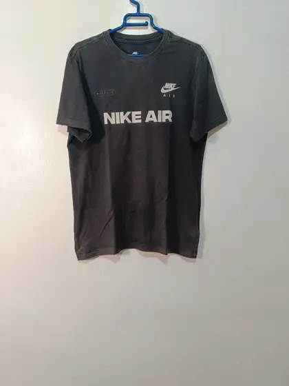 Camiseta manga corta Nike air logo talla M ver medidas
