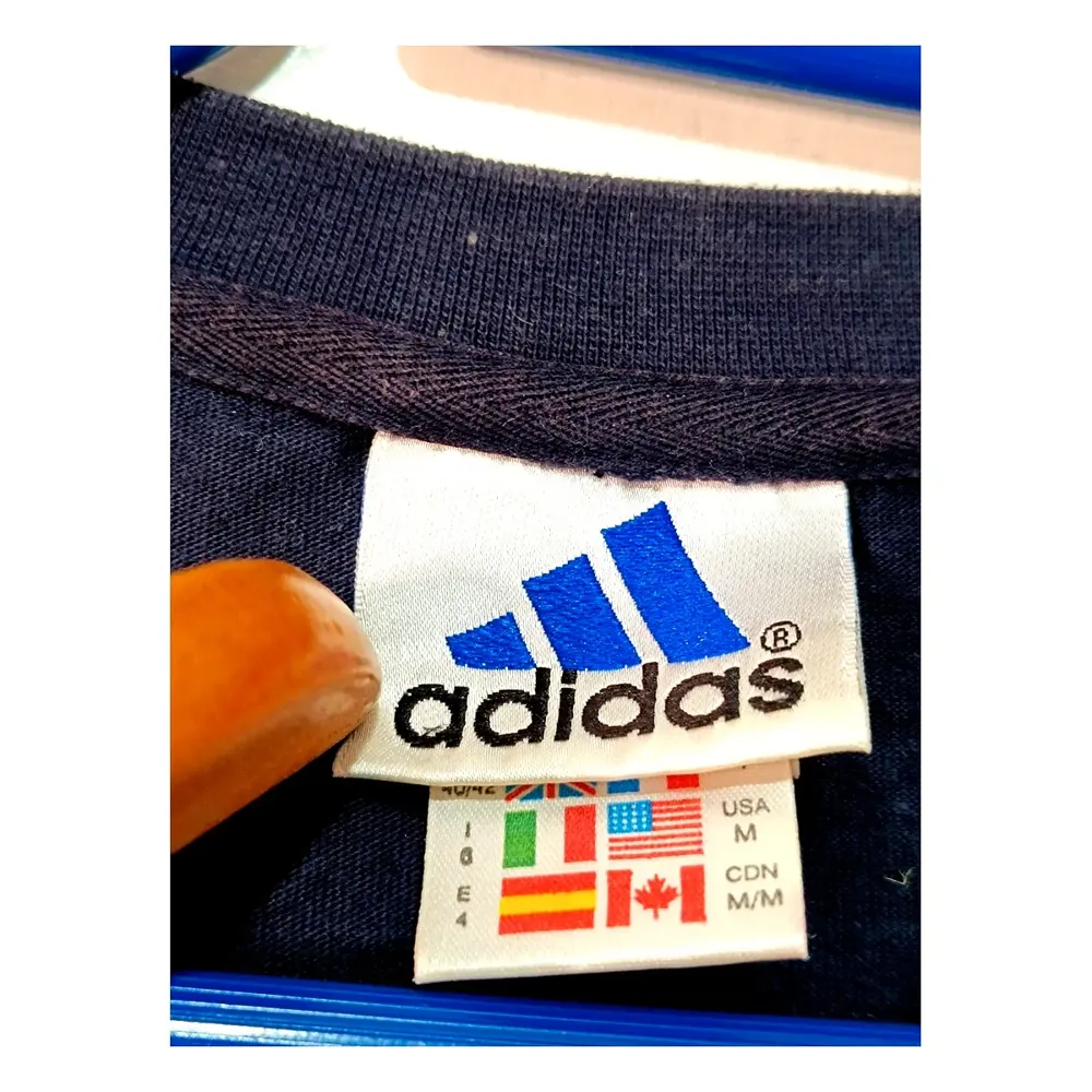 Camiseta Adidas Vintage Azul Navy Logo Bordado 100% Algodón Talla M Retro, foto 4